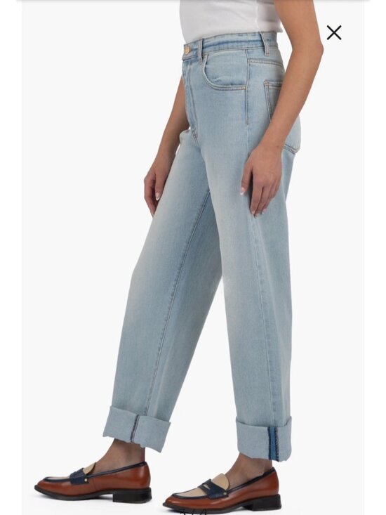 Kut from the Kloth Gwen High-Rise Wide-Leg Light-Wash Vintage Look Denim Jeans - Picture 3 of 13